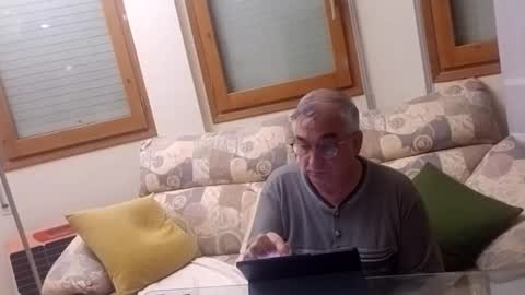 Snapshot of antonio2605 chatting on 21, 10, 2025 Antonio online show from 21, 10, 2025