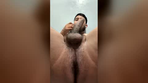 Snapshot of antoniog05 chatting on 17, 4, 2026 antoniog05 online show from 17, 4, 2026