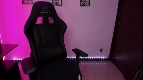 antony_cast online show from 16, 2, 2025