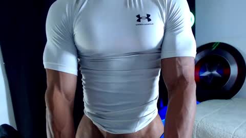 Snapshot of antonywebb94 chatting on 29, 9, 2025 Instagram miguelangel1802 online show from 29, 9, 2025