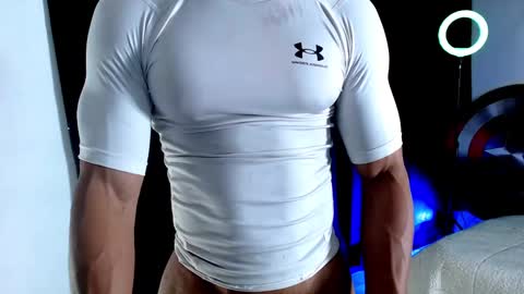 Snapshot of antonywebb94 chatting on 4, 11, 2025 Instagram miguelangel1802 online show from 4, 11, 2025