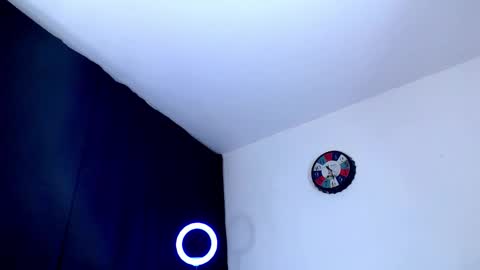 Snapshot of antonywebb94 chatting on 21, 11, 2025 Instagram miguelangel1802 online show from 21, 11, 2025