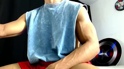 Snapshot of antonywebb94 chatting on 30, 11, 2025 Instagram miguelangel1802 online show from 30, 11, 2025