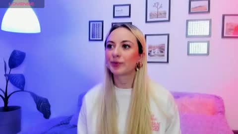 Snapshot of anttoniia chatting on 11, 2, 2025 Antonia online show from 11, 2, 2025