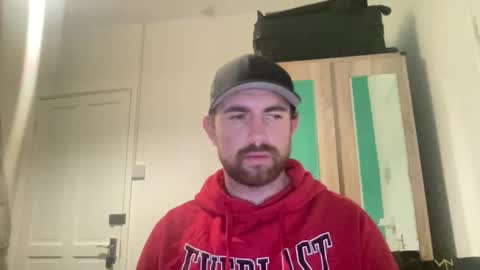 Snapshot of antzfitness chatting on 28, 10, 2025 antzfitness online show from 28, 10, 2025