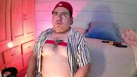 Snapshot of anuarfox chatting on 2, 11, 2025 AnuarFox online show from 2, 11, 2025