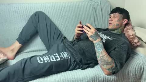 Snapshot of anubisgod88 chatting on 29, 4, 2026 Tom online show from 29, 4, 2026