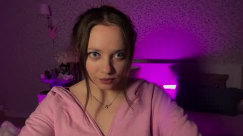 Aneutta online show from 28, 6, 2026