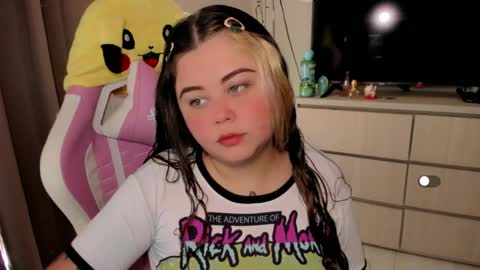   Independent model  online show from 22, 3, 2026