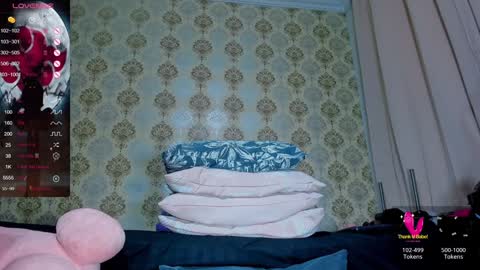 Snapshot of anya_weisz chatting on 2, 2, 2025 Camila online show from 2, 2, 2025