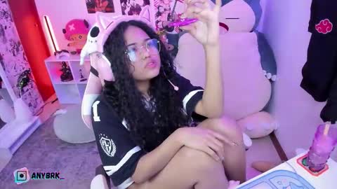 Any online show from 24, 9, 2025