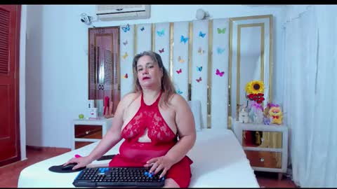 Snapshot of anyelamature chatting on 14, 10, 2025 Anyela online show from 14, 10, 2025