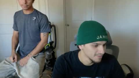 ApacheWithWebcam online show from 19, 12, 2025