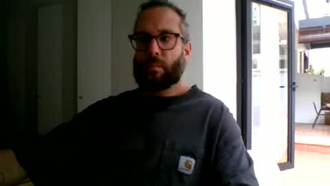 Snapshot of apc_3 chatting on 4, 6, 2026 apc_3 online show from 4, 6, 2026