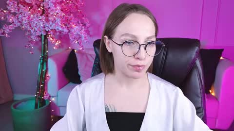 Snapshot of aphexqueen chatting on 13, 1, 2025 APHEX QUEEN online show from 13, 1, 2025