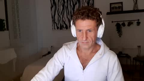 apollobest77 online show from 20, 12, 2024