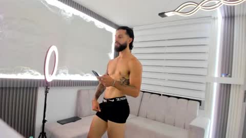 APOLO online show from 25, 2, 2025