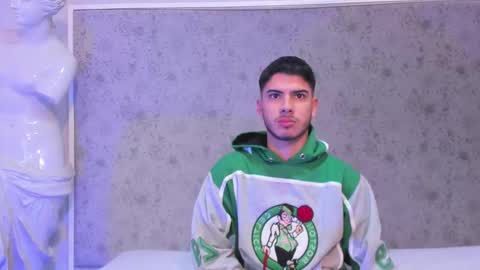 Apolo Grayy online show from 8, 2, 2026