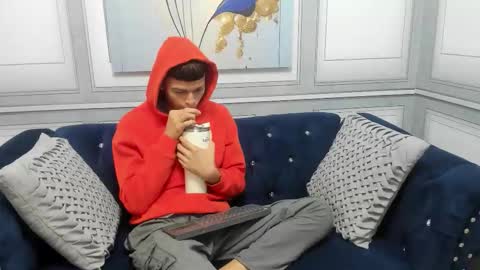 Snapshot of apolo_jonnes chatting on 27, 3, 2026 online show from 27, 3, 2026