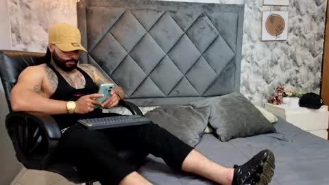 Apolo online show from 8, 10, 2025