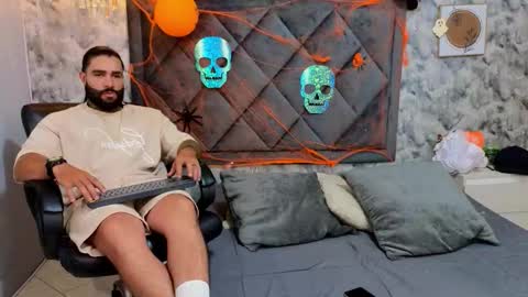 Apolo online show from 16, 10, 2025