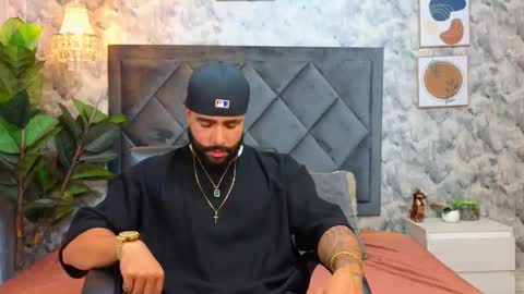 Apolo online show from 17, 11, 2025