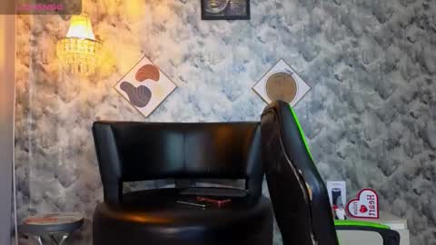 Snapshot of apolo_ryder chatting on 25, 3, 2026 APOLO online show from 25, 3, 2026