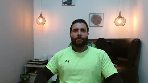 Snapshot of apolo_ryder chatting on 28, 4, 2026 APOLO online show from 28, 4, 2026