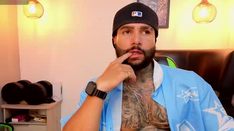 Snapshot of apolo_ryder chatting on 7, 5, 2026 APOLO online show from 7, 5, 2026