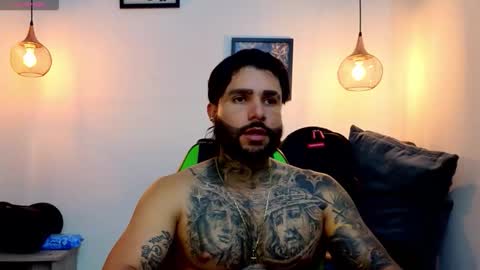 Snapshot of apolo_ryder chatting on 19, 5, 2026 APOLO online show from 19, 5, 2026