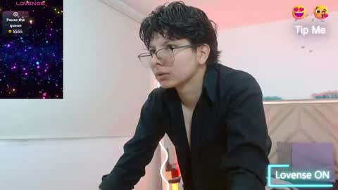 Snapshot of apolo_tay1 chatting on 7, 10, 2025 apolo_tay1 online show from 7, 10, 2025