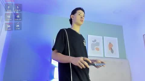 Apolo twink online show from 1, 2, 2026