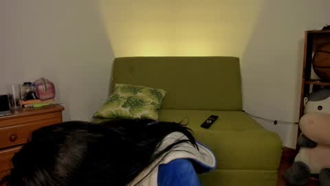 Snapshot of apolorising_ chatting on 2, 10, 2025 Lola  Apolo online show from 2, 10, 2025