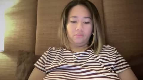 Snapshot of apple_pie_love chatting on 3, 11, 2025 Anika online show from 3, 11, 2025