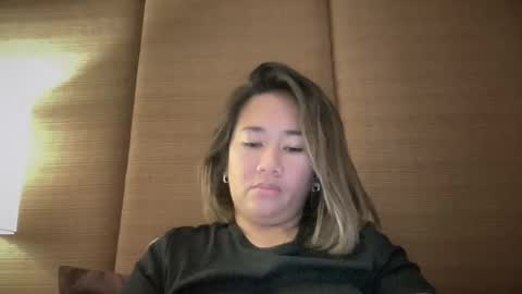 Snapshot of apple_pie_love chatting on 6, 11, 2025 Anika online show from 6, 11, 2025