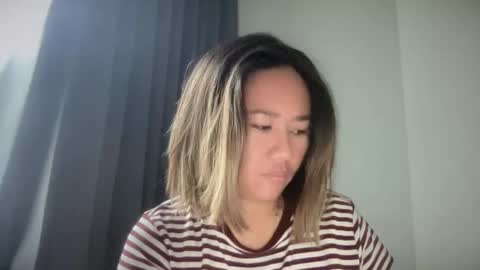 Snapshot of apple_pie_love chatting on 10, 11, 2025 Anika online show from 10, 11, 2025