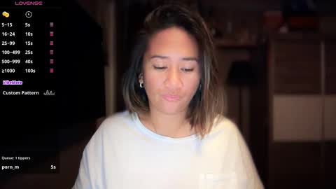 Snapshot of apple_pie_love chatting on 3, 12, 2025 Anika online show from 3, 12, 2025