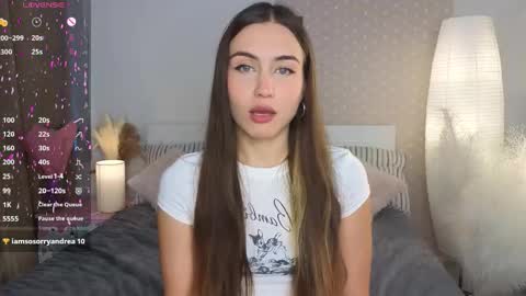 Snapshot of appleeepie chatting on 14, 9, 2025 Vicki online show from 14, 9, 2025