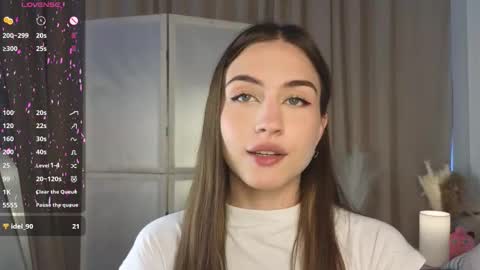 Snapshot of appleeepie chatting on 15, 9, 2025 Vicki online show from 15, 9, 2025