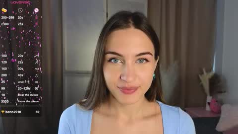 Snapshot of appleeepie chatting on 20, 9, 2025 Vicki online show from 20, 9, 2025
