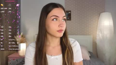 Snapshot of appleeepie chatting on 21, 9, 2025 Vicki online show from 21, 9, 2025