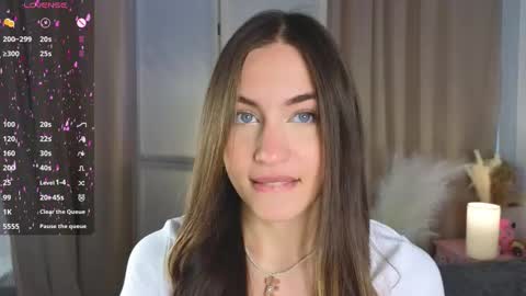 Snapshot of appleeepie chatting on 26, 9, 2025 Vicki online show from 26, 9, 2025