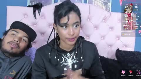 Snapshot of applehot_lr chatting on 12, 3, 2025 sofi y kevin online show from 12, 3, 2025