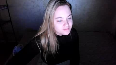 Snapshot of appleyummybuns chatting on 30, 10, 2025 appleyummybuns online show from 30, 10, 2025