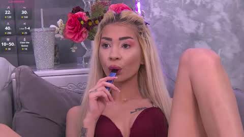 Snapshot of apri_licious chatting on 8, 2, 2026 April online show from 8, 2, 2026