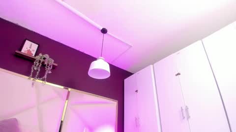 April online show from 4, 10, 2025