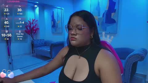 April  online show from 7, 11, 2025