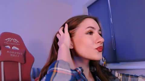 Snapshot of april_felicity chatting on 23, 9, 2025 April online show from 23, 9, 2025