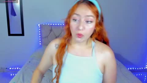 Snapshot of april_sommers chatting on 11, 9, 2025  April  online show from 11, 9, 2025