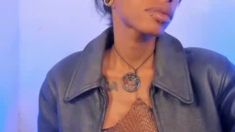 aprillebony319262 online show from 13, 4, 2026